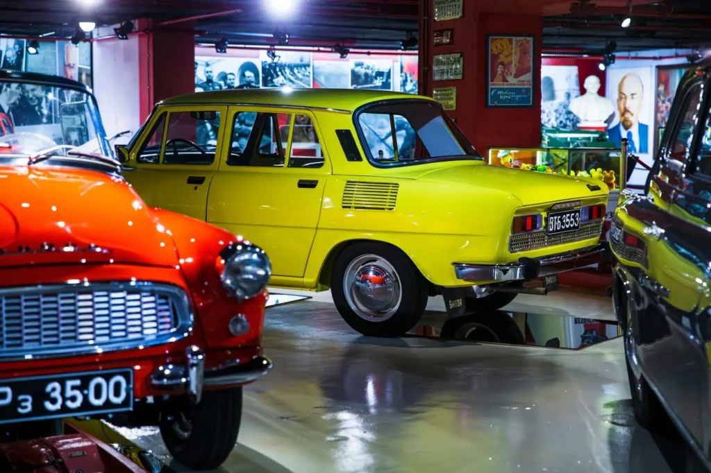 Shutterstock_2031818258 - Techsvět Škoda 100