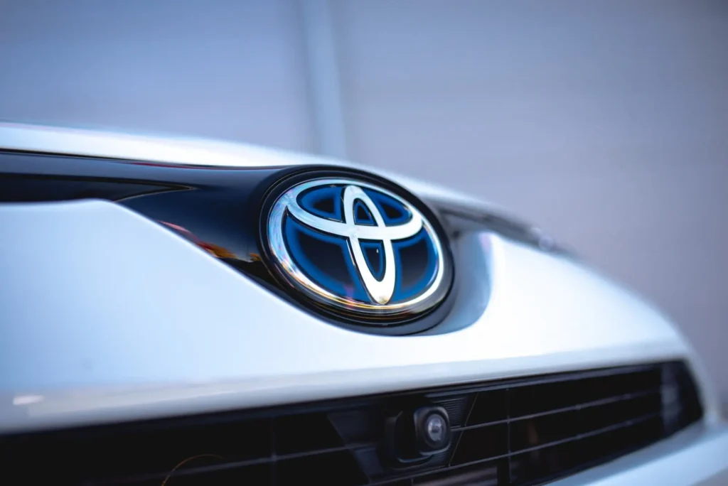 Logo automobilky Toyota