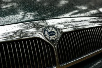 Lancia znak
