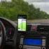 Waze v mobilu v autě