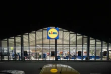 Prodejna s logem Lidl