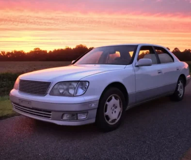Lexus LS 400