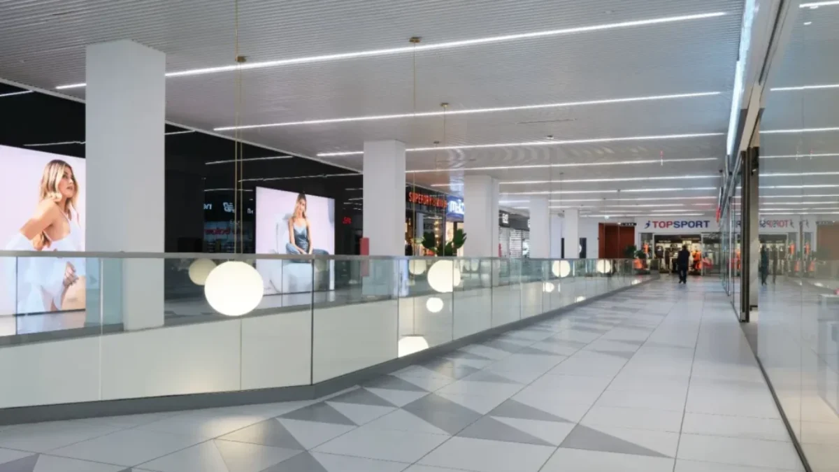 V Praze zavírá ikonický obchoďák. Zdroj obchodní dům