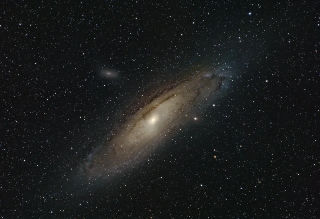 Shutterstock_2563321109 - Techsvět Galaxie v Andromedě