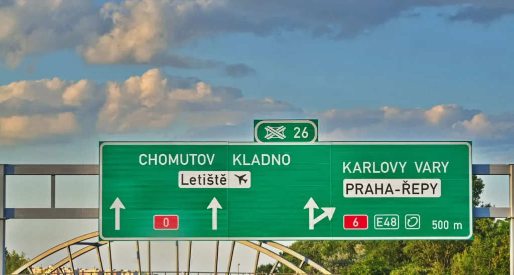 Shutterstock_2680199341 - Techsvět Pražský okruh D0