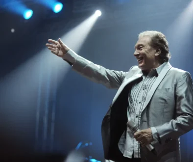 Karel Gott byl světoznámou osobností s oblibou rychlých, luxusních, ale i praktických aut. Zdroj Karel Gott