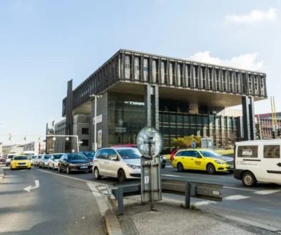 V Praze se každý den tvoří dopravní zácpy. Zdroj Dopravní zácpa Praha