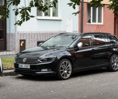 Auto s individualizovanou SPZ