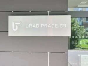 Úřad práce nabízí bezplatné AI online kurzy v hodnotě desítek tisíc korun. Pro všechny