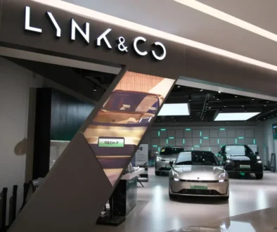 Lynk & Co Showroom