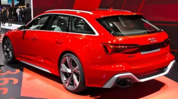 Audi RS6 Avant C8