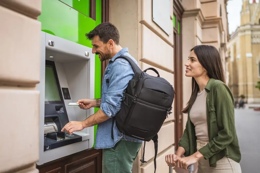 Při kontrole internetového bankovnictví nepoužívejte neznámé otevřené WiFi. 