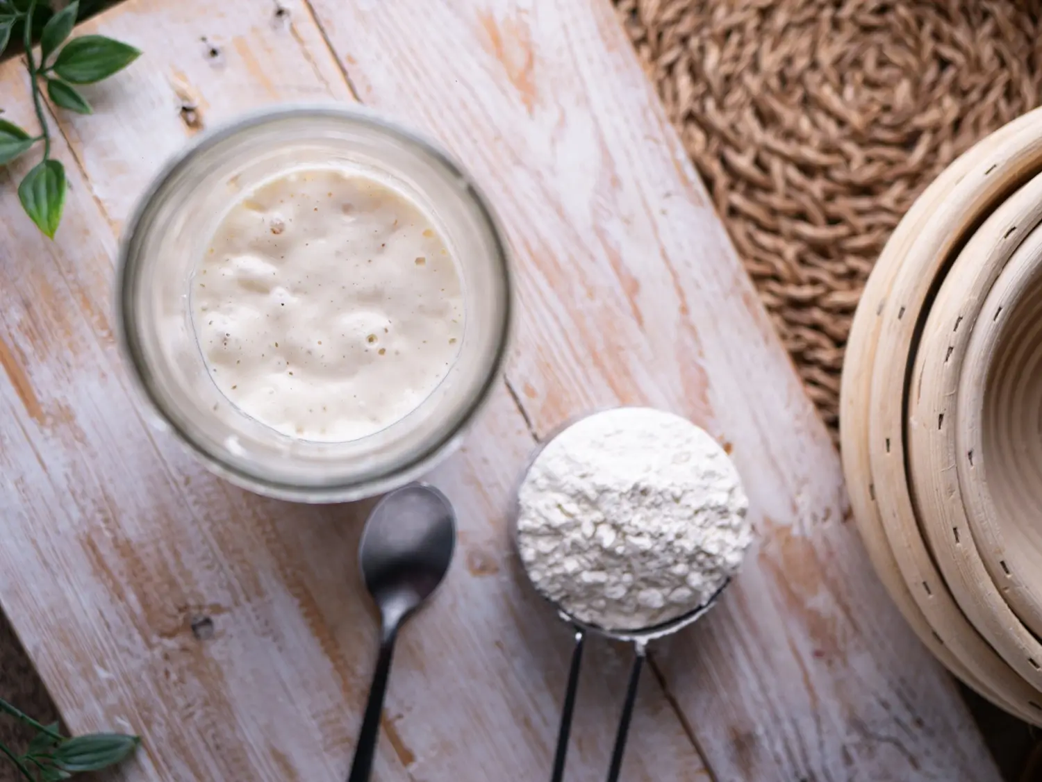 kvásek, žitná mouka