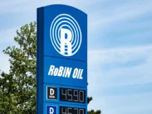 Vlastníkem čerpacích stanic Robin Oil bude nově státní podnik Čepro.