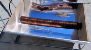 Zařízení vytvoří 3 000 litrů teplé vody denně: kutil k tomu nepotřebuje elektřinu, naftu ani plyn