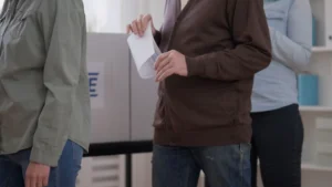 Konec stání front na úřadech. Tahle mobilní aplikace zařídí, že přijdete hned na řadu