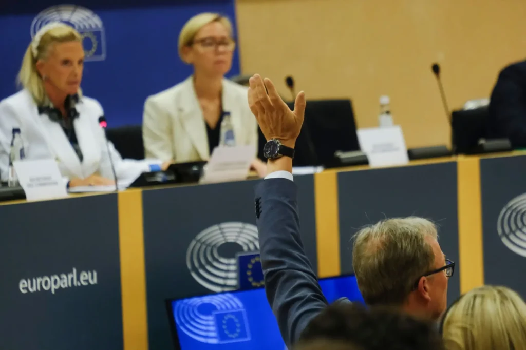 - Techsvět Hlasování v Europarlamentu