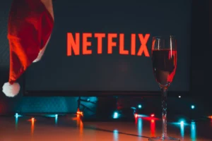 3 nejlepší vánoční filmy, které můžete sledovat na Netflixu. Každý má nad 70 % na ČSFD