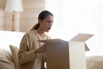 EU zavádí cla na malé balíky.