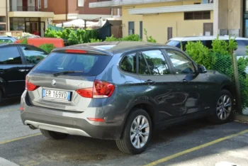 BMW X1 s označením E84 může být dobrou volbou pro rodinu i milovníky řízení.