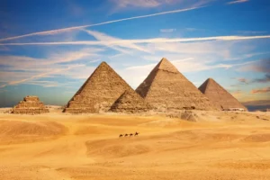 Výzkumy potvrzují, že egyptské pyramidy byly postaveny za pomoci vysoce inteligentních strojů