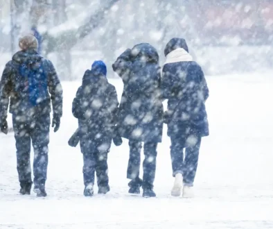 zima, sněžení, lidé