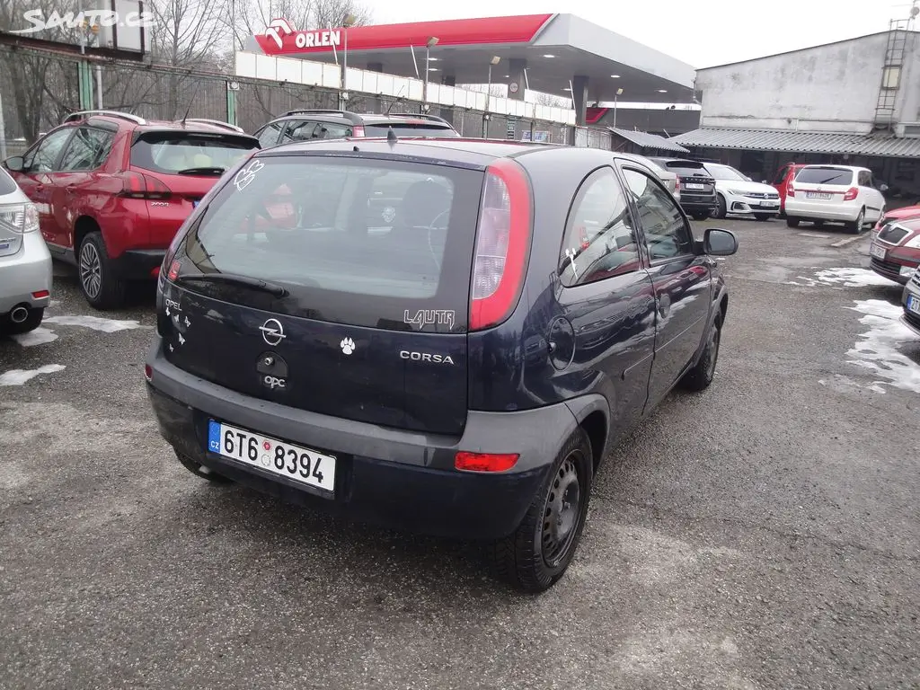 Opel 2 new - Techsvět Opel Corsa zadní pohled