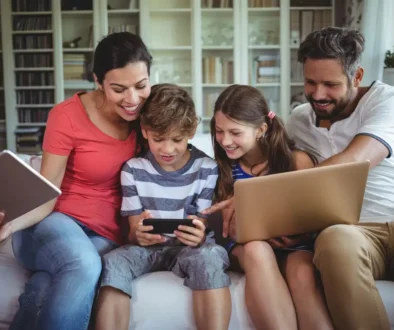 Optimální tarif záleží na počtu uživatelů i na tom, co na internetu dělají.