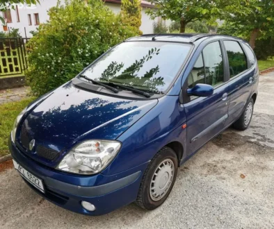 Takhle vypadá nejlevnější auto, co v Česku můžete koupit. Za průměrný plat jich koupíte několik a není vůbec špatné