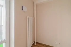 Stačilo obalit trubku k radiátoru. Doma je o 2 °C tepleji a za topení platím méně