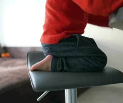 Barový stůl je oblíbený také u dětí.