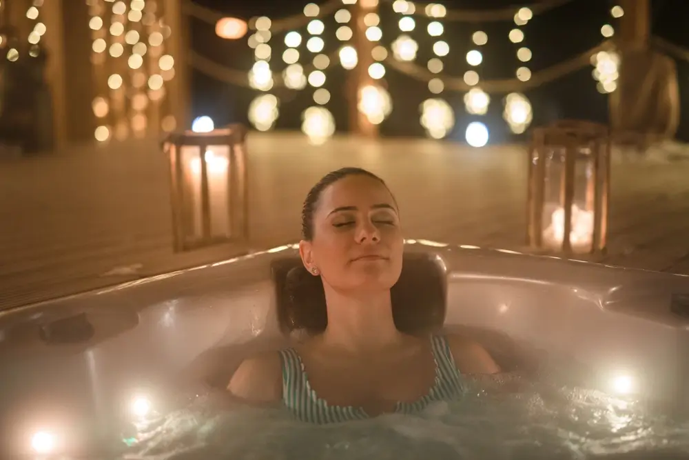 Žena v bylinné koupeli