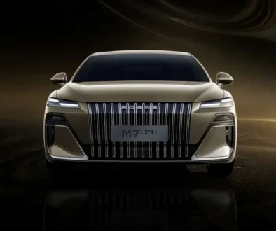 Tady je nové a skvěle vybavené rodinné auto za 280 tisíc korun. Je elegantní a nadupané technologiemi