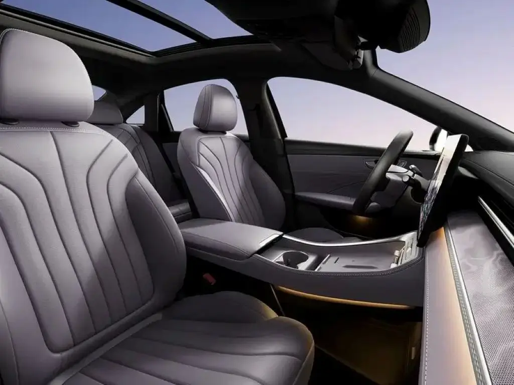 roewe přední sedadla