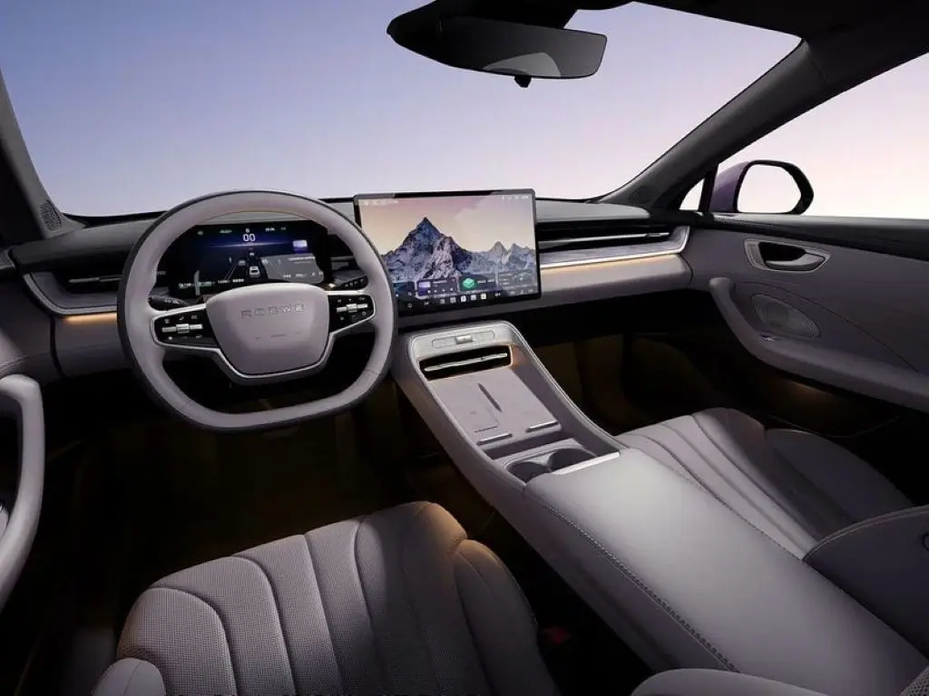 roewe palubní deska