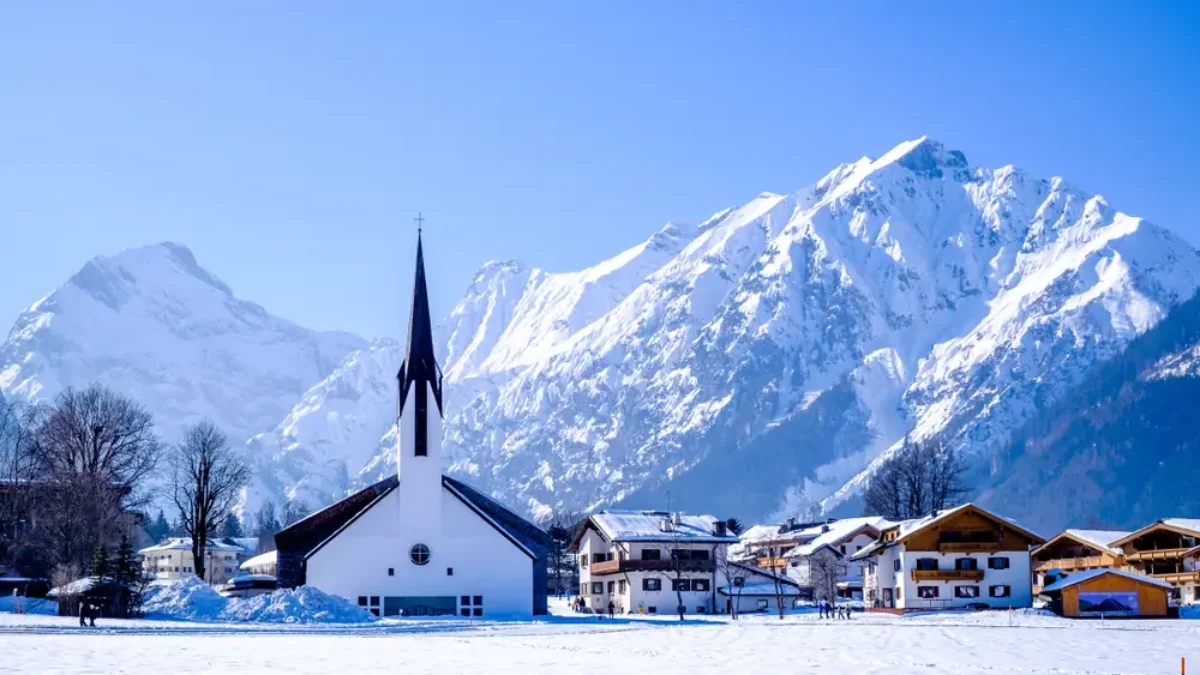 Rakousko patří k nejpopulárnějším destinacím při výběru zimní brigády.