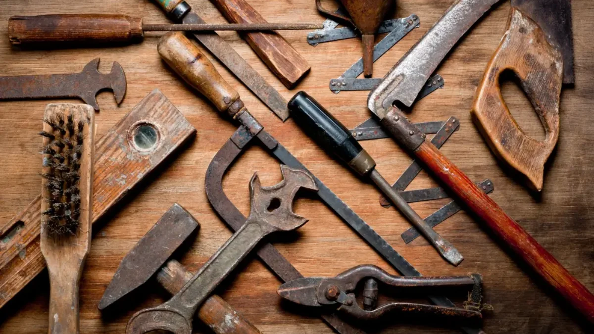Nářadí po dědovi možná na první pohled působí jako harampádí, ale může mít velkou cenu.