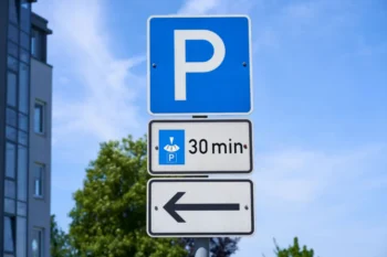 parkovací hodiny značka