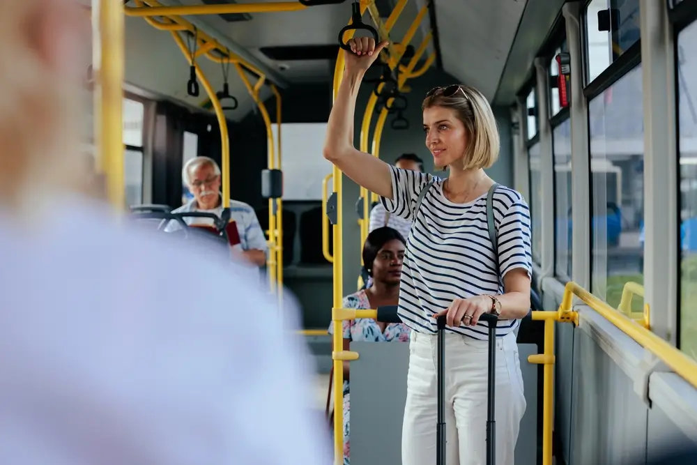 - Techsvět Nejpřísnější pravidla se týkají převozu zavazadel.