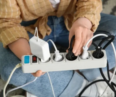 Přetěžovat prodlužovačku je velmi nebezpečné