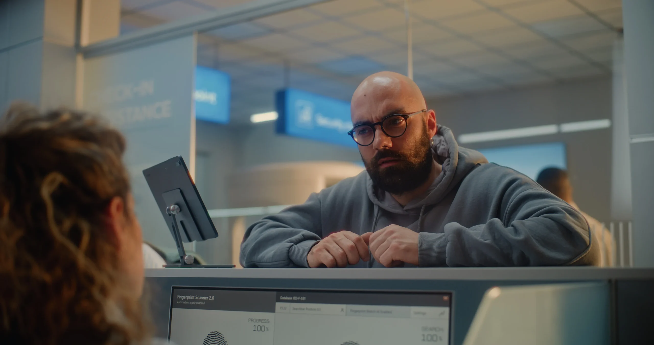 - Techsvět Letištní přepážka.