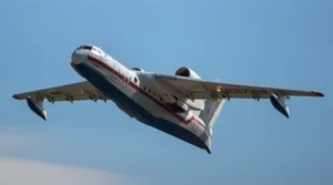 K Baltskému moři se přiblížil vzácený ruský letoun Be-200. přezdívá se mu „Ruská bestie“