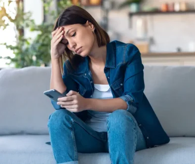 Stačí stáhnout rizikovou aplikaci a útočník získá přístup k veškerým vašim datům.