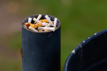 Vědci objevili nové využití pro cigaretové filtry. A vypadá opravdu nadějně.