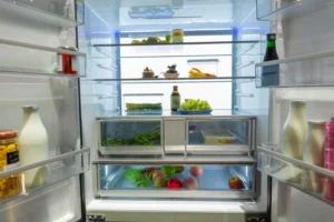 Na tento stupeň nastavte vaší lednici. Jídlo nebude plesnivět a zároveň spotřebujete málo elektřiny