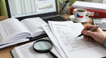 kolik-pen-z-m-ete-m-t-na-tu-a-kdy-u-si-v-s-m-featured