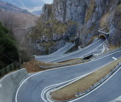 postavili-ji-za-100-dn-tato-cesta-v-hor-ch-je-te-featured